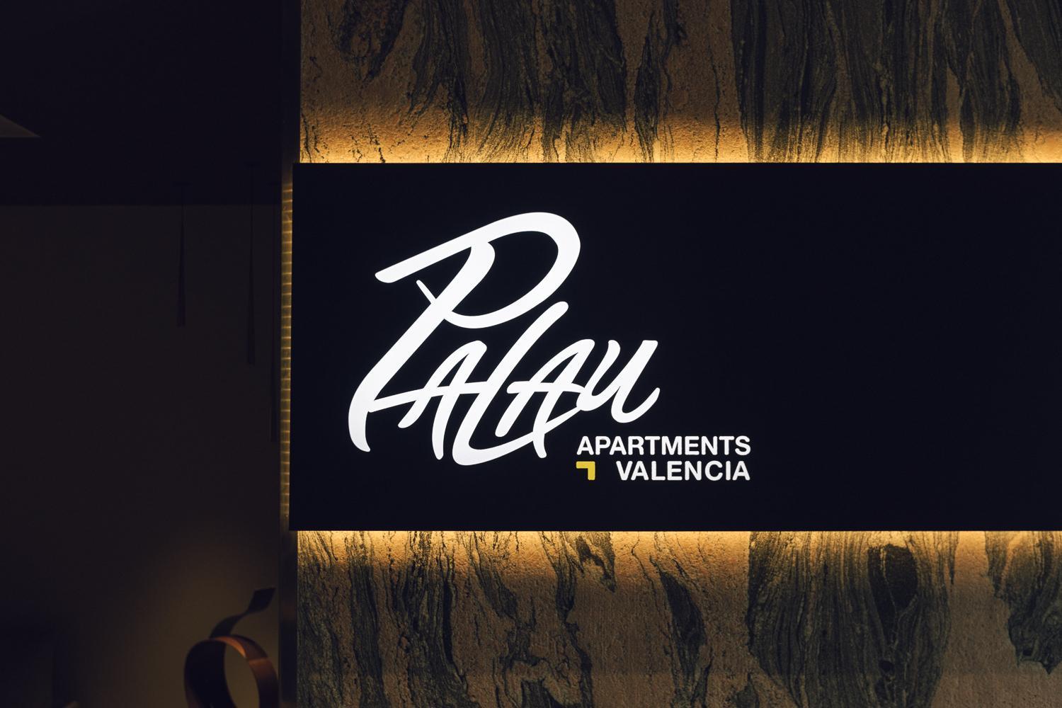 Palau Suites & Apartments Валенсия Екстериор снимка