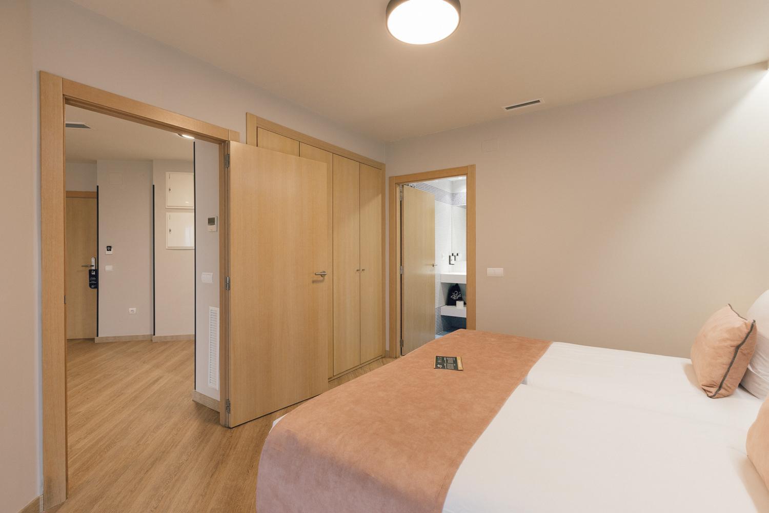 Palau Suites & Apartments Валенсия Екстериор снимка
